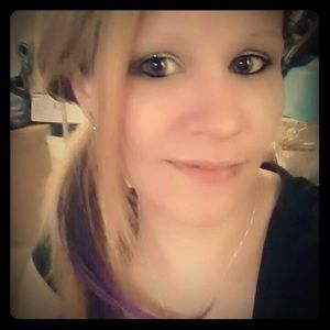 Meet your Posher, Brittney